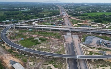 Chủ tịch TP.HCM Nguyễn Văn Được: Sắp có loạt cầu, đường nối TP.HCM và Đồng Nai